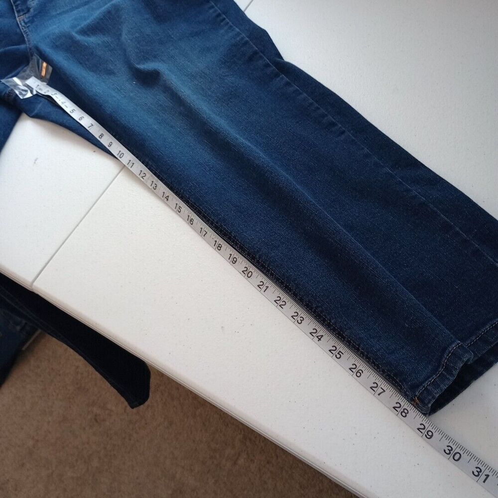 Terra & Sky womens plus size 18W straight Leg jeans medium wash Stretch - Picture 6 of 7